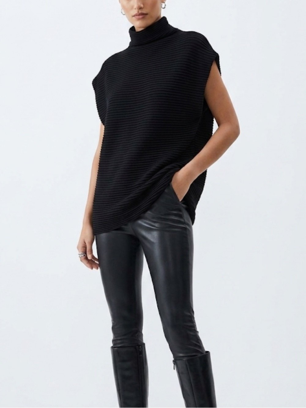 Victoria Beckham Ribbed Sleeveless Wool Turtleneck